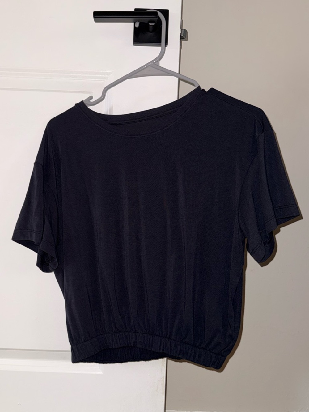 Athleta Black Short Sleeve Crop Top with Elastic Hem